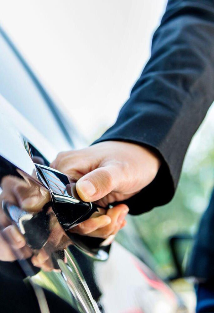 حجز السيارات